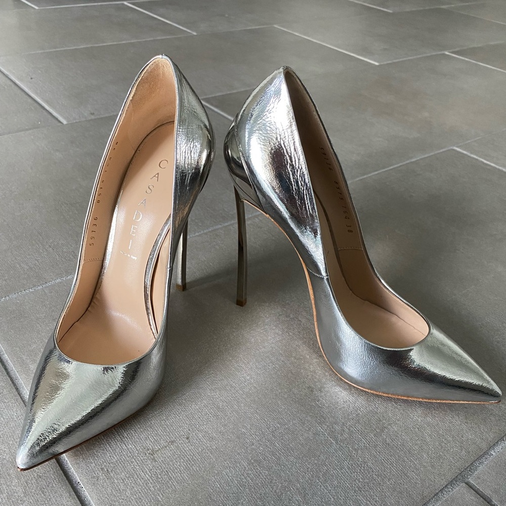 Casadei Skyhigh Blade Pointed-Toe Pumps Silver EU size 38